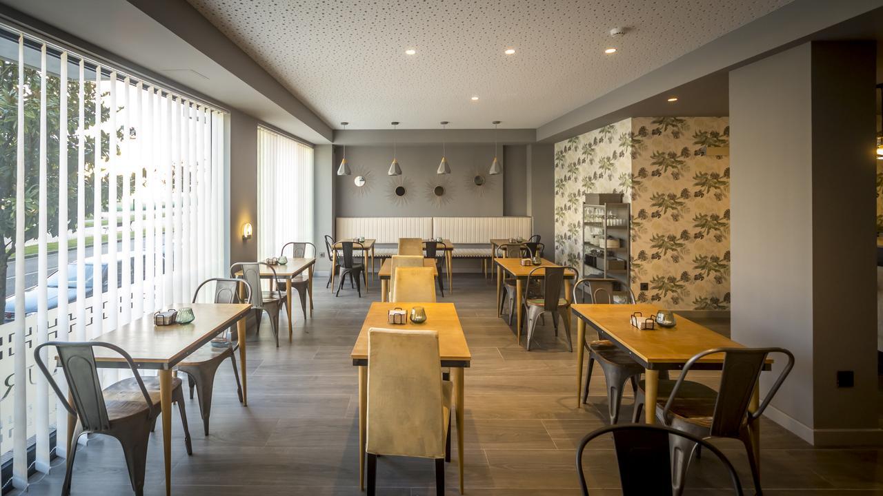اوفيدو Apartahotel 5Dos5 المظهر الخارجي الصورة