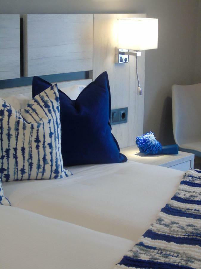 اوفيدو Apartahotel 5Dos5 المظهر الخارجي الصورة